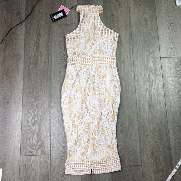 NWT Pretty Little Thing Lace Crochet High Neck Midi Dress White Size 2 - Picture 2 of 7